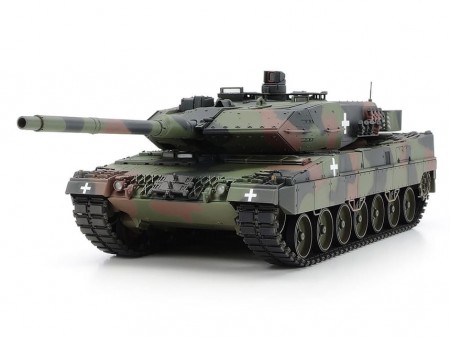 Tamiya 1/35 Leopard 2 A6 Tank Ukraine