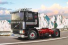Italeri 1/24 Volvo F12 Intercooler Low Roof with Accessories thumbnail