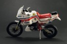 Italeri 1/9 Yamaha Tenere 660cc Paris-Dakar 1986 thumbnail