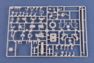 HobbyBoss 1/35 Pz.Kpfw.VI Sd.Kfz.182 Tiger II (Porsche Early production vehicle Fgst.Nr.280009) thumbnail