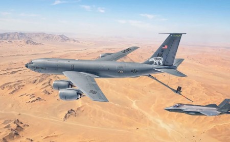 Italeri 1/72 KC-135 R/FR Stratotanker