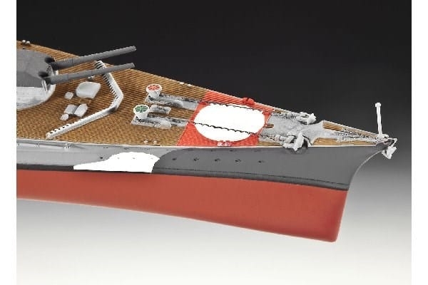 Revell 1/700 Battleship Bismarck