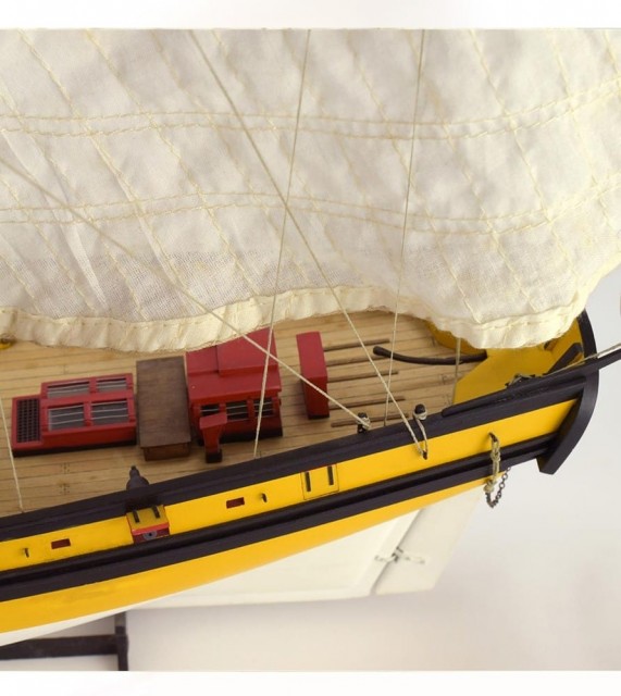 Artesania 1/50 Corsair Cutter Le Renard