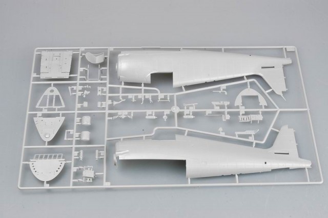 Trumpeter 1/32 F6F-3 Hellcat
