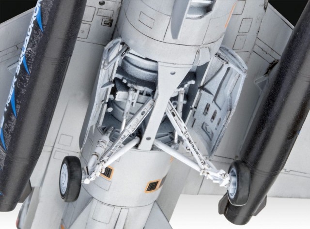 Revell 1/72 Lockheed Martin F-16D Tigermeet 2014