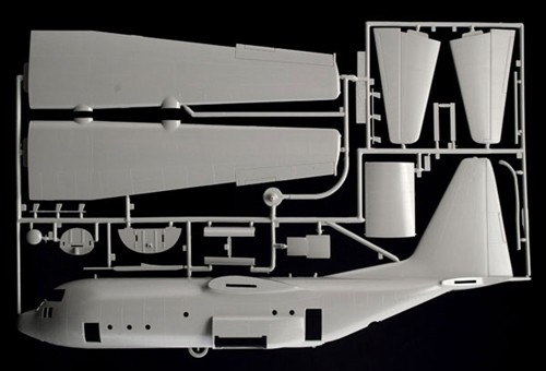 Italeri 1/72 Lockheed Martin C-130J Hercules No 1255