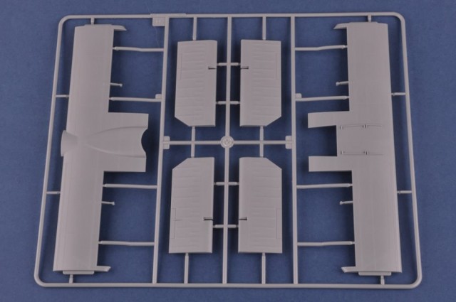 HobbyBoss 1/32 B-24J Liberator