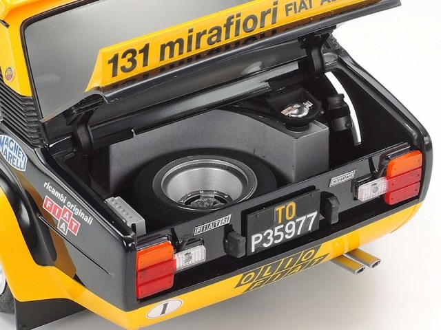 Tamiya 1/20 Fiat 131 Abarth Rally Olio Fiat