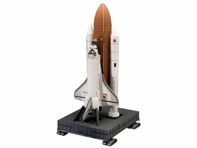 Revell 1/144 Space Shuttle Discovery and Booster Rockets