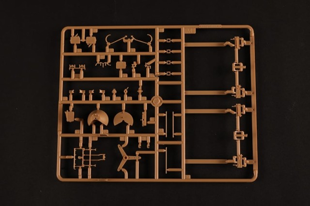HobbyBoss 1/35 GAZ-AAA with Quad Maxim AA gun