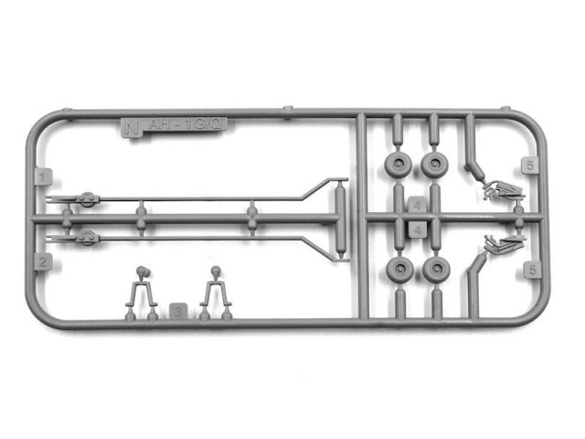 ICM 1/48 AH-1G Artic Cobra US Helicopter