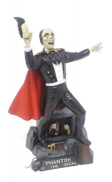 Atlantis 1/8 The Phantom of the Opera Glow in the Dark Edition