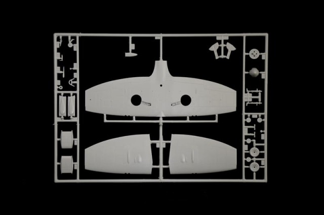 Italeri 1/48 Spitfire Mk. IX