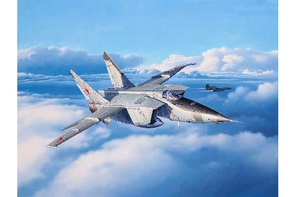 Revell 1/48 MiG-25 RBT Foxbat B
