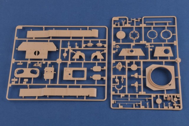 HobbyBoss 1/35 German Pz.BeobWg V Ausf.A