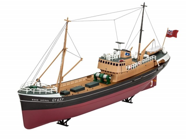 Revell 1/142 North Sea Fishing Trawler