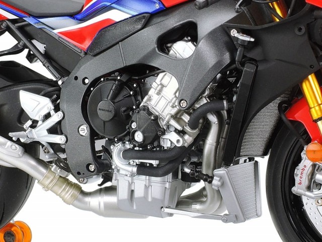 Tamiya 1/12 Honda CBR1000RR-R Fireblade SP
