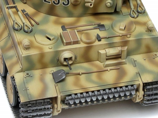 Tamiya 1/48 German Heavy Tank Tiger I Early Production (Eastern Front)