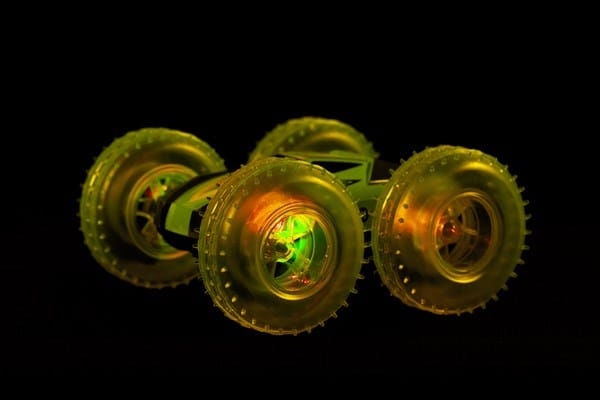 R/C Jumping Car with LED Wheels 2.4Ghz
