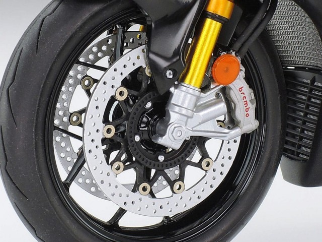 Tamiya 1/12 Honda CBR1000RR-R Fireblade SP