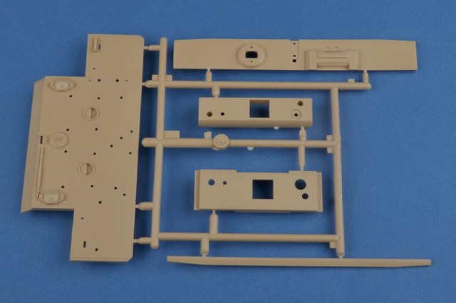 HobbyBoss 1/16 Pz.Kpfw VI Tiger I (excl. interior)
