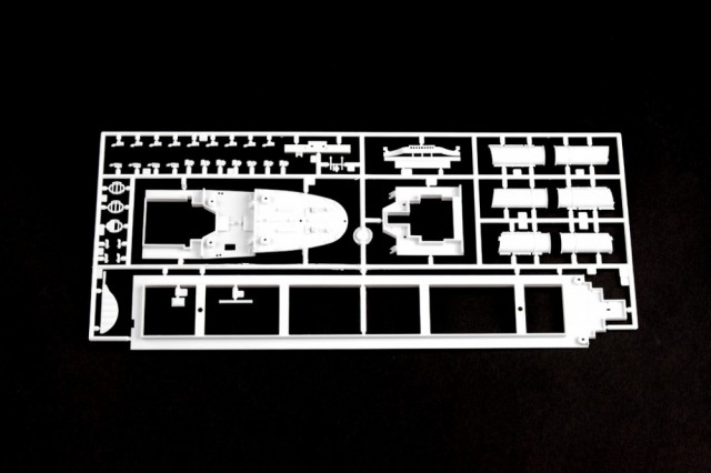 HobbyBoss 1/550 R.M.S Titanic