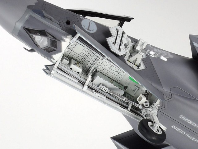 Tamiya 1/48 Lockheed Martin F-35B Lightning II
