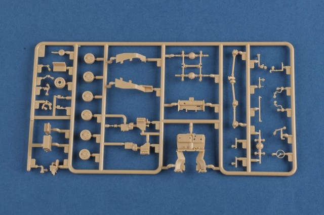 Hobbyboss 1/72 Russian BM-21 Grad Late Version