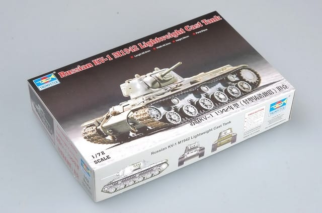 Trumpeter 1/72 Russian KV-1 M1942 Lightweight Cast Tank