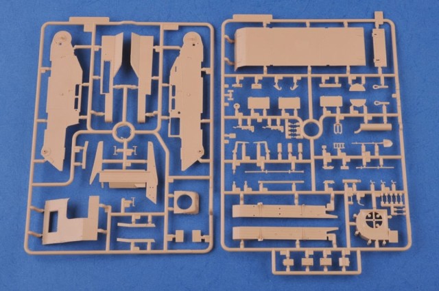 HobbyBoss 1/35 German 2cm Flak 38 Pz.Kpfw.38(t)
