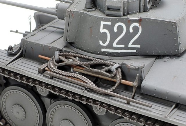 Tamiya 1/48 German Panzerkampfwagen 38(t) Ausf.E/F