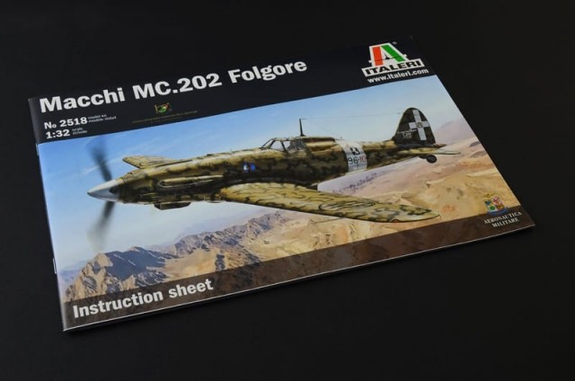 Italeri 1/32 Macchi MC.202 Folgore