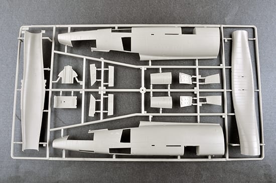 Trumpeter 1/32 F-100C Super Sabre