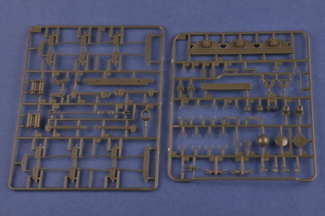 HobbyBoss 1/35 Soviet MBV-2 (Late KT-28 Gun)