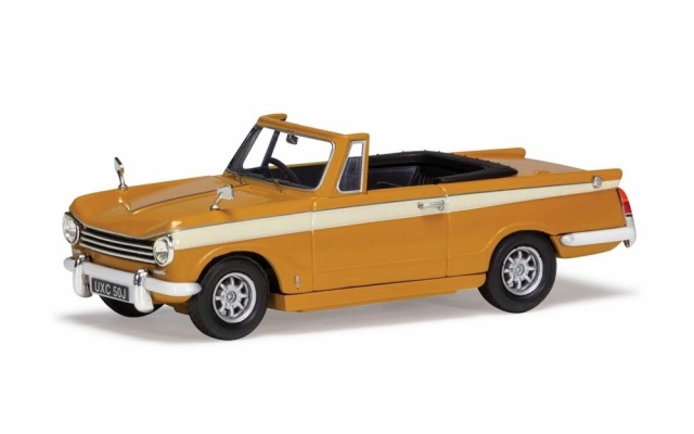 Corgi 1/43 Triumph Herald 13/60 Convertible - Saffron