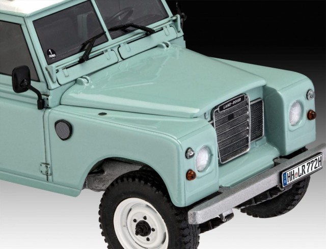 Revell 1/24 Land Rover Series III