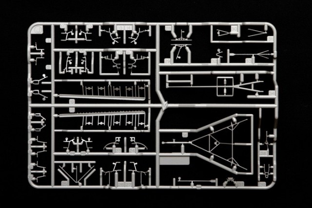 amiya 1/350 Premium Japanese Battleship Yamato
