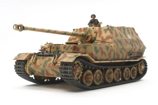 Tamiya 1/48 German Heavy Tank Destroyer Elefant