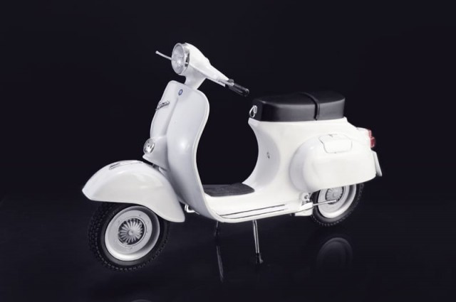 Italeri 1/9 Vespa 125 Primavera