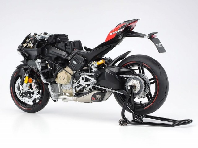 Tamiya 1/12 Ducati Superleggera V4