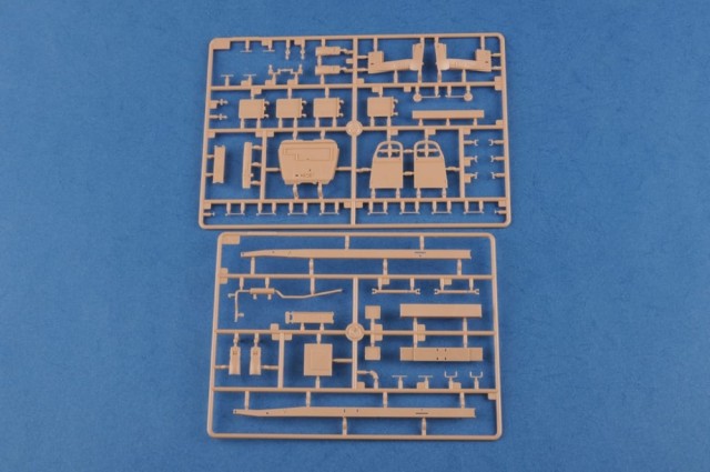HobbyBoss 1/35 US GMC CCKW-352 Steel Cargo Truck