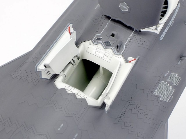 Tamiya 1/48 Lockheed Martin F-35B Lightning II