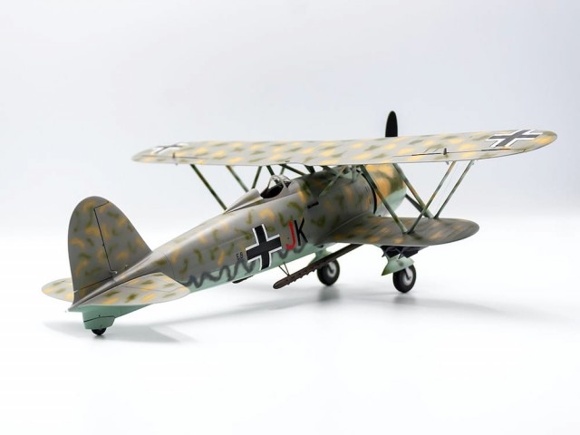 ICM 1/32 CR.42 LW with German Pilots