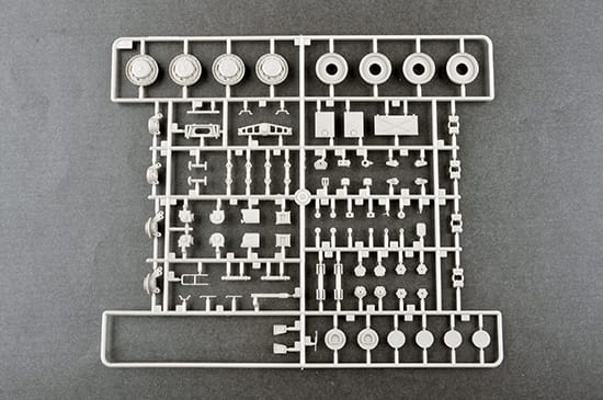 Trumpeter 1/35 Russian KZKT-7428 Transporter with KZKT-9101 Semi-Trailer