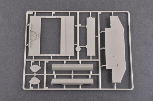 I Love Kit 1/16 Sherman M4A3E8 Medium Tank - Early