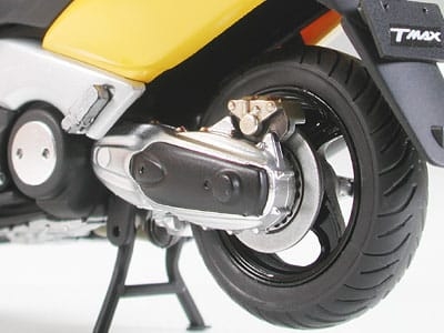 Tamiya 1/24 Yamaha TMAX with Rider Figure