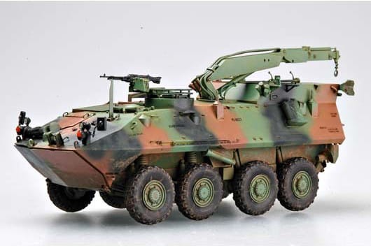 Trumpeter 1/35 USMC LAV-R Light Armored Vehicle Recovery
