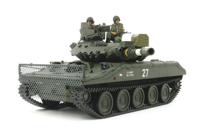Tamiya 1/35 U.S Airborne Tank M551 Sheridan (Vietnam War)