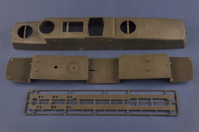 HobbyBoss 1/35 Soviet MBV-2 (Late KT-28 Gun)
