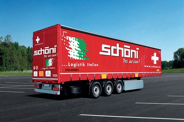 Italeri 1/24 Curtainside Trailer "Schoeni.ch"